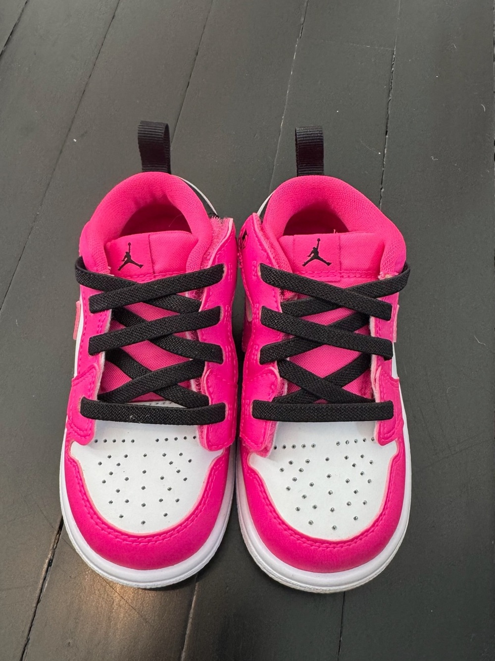 Jordan Kids Low-Top Sneakers in Black and Hot Pink
